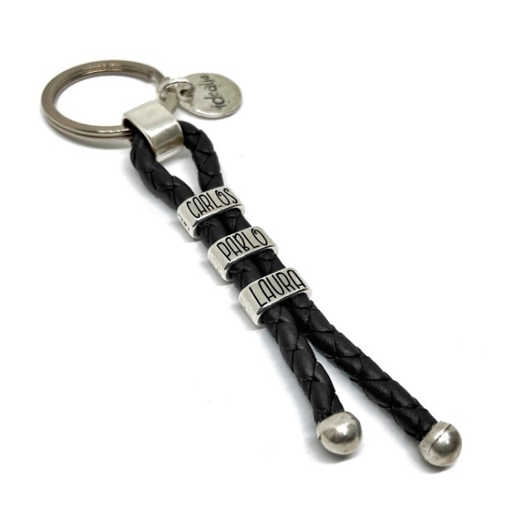 Llavero Nombres - Idealia® Regalos Personalizados