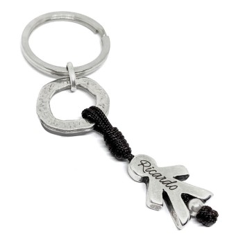 Llavero familiar con colgantes de niños