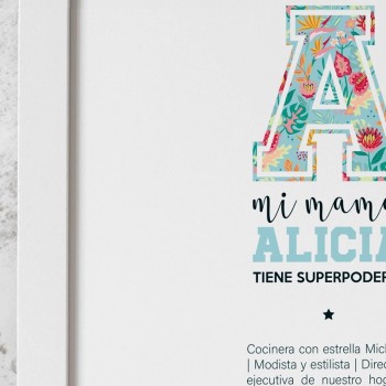 Lámina Mamá con Inicial de Superheroina personalizable  - Idealia®
