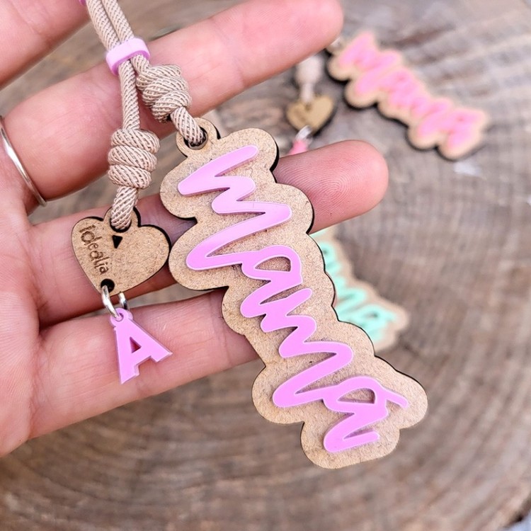 Llavero silueta Mamá