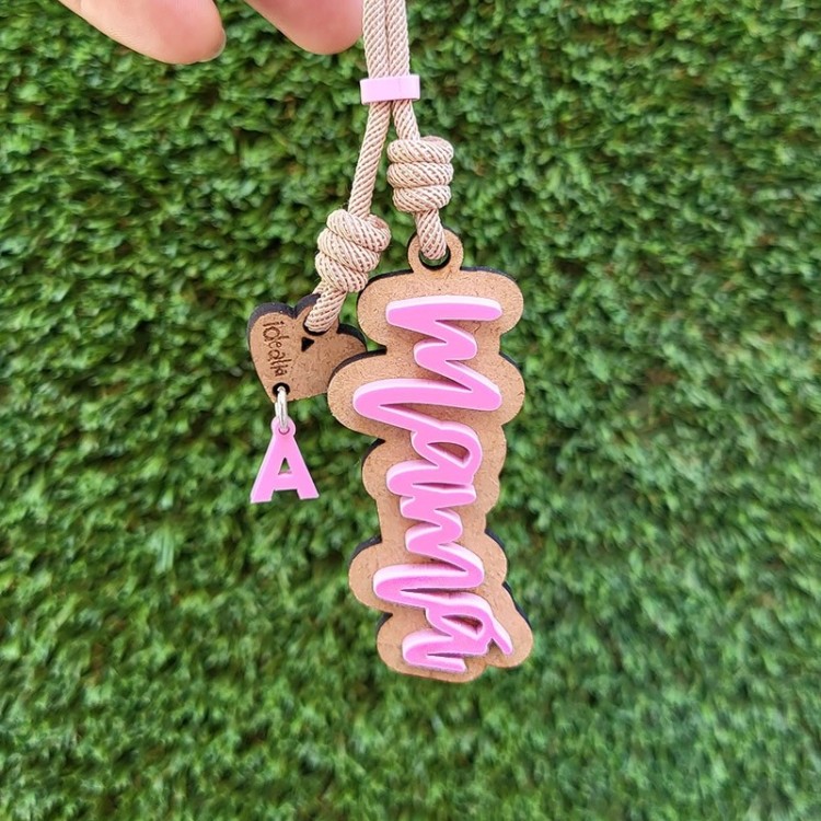 Llavero silueta Mamá