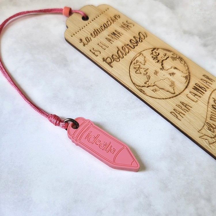 Marca páginas Cambiar el Mundo