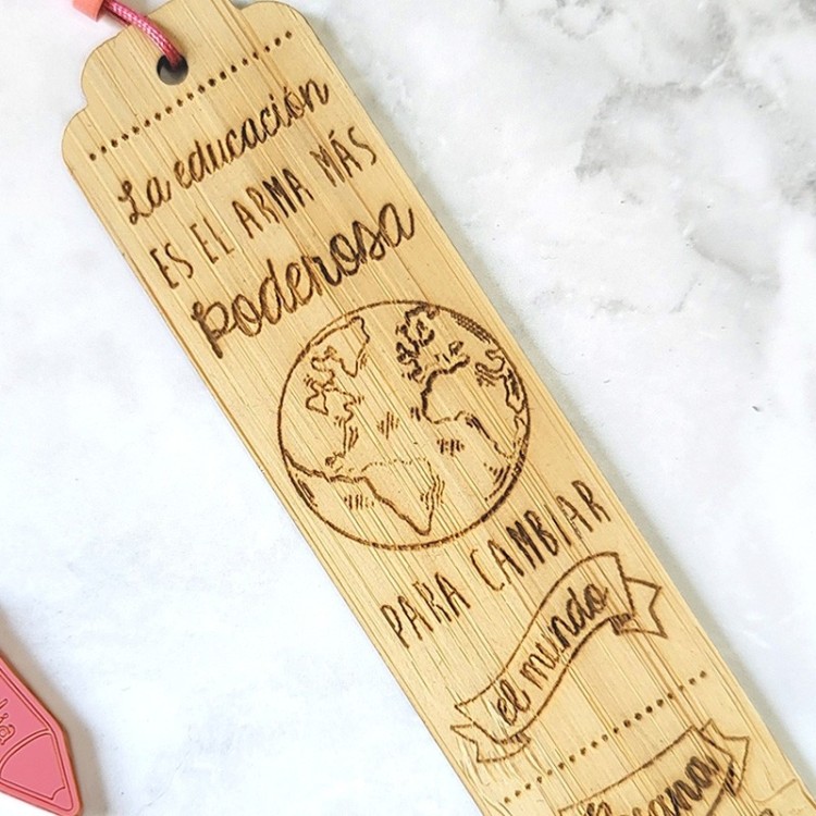 Marca páginas Cambiar el Mundo